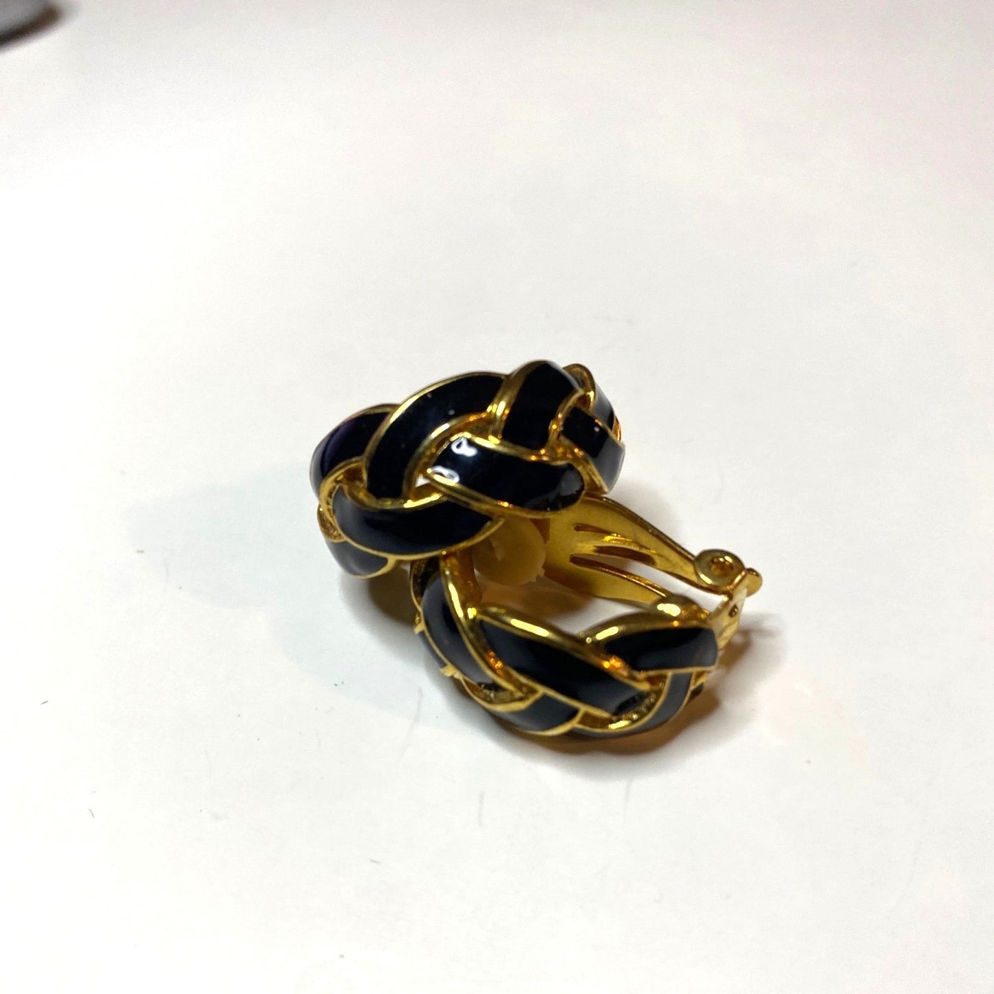 Clip-On Earrings Black Enamel Gold Tone Twist Knot Braided Basket Weave Design
