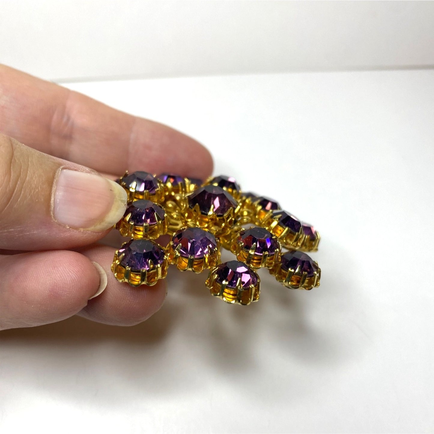 Vintage Amethyst Purple Rhinestone Gold-Tone Starburst Brooch Pin Mid-Century