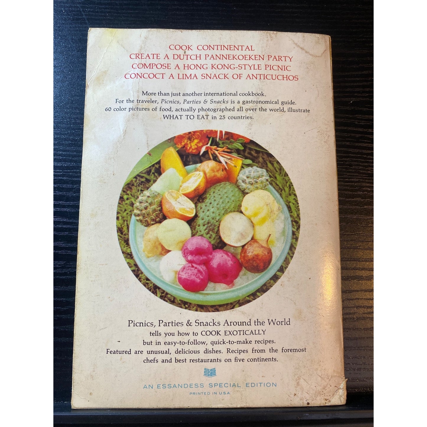 Cookbook Tupperware Book Of Picnics Parties & Snacks Mary Ann Zimmerman 1967