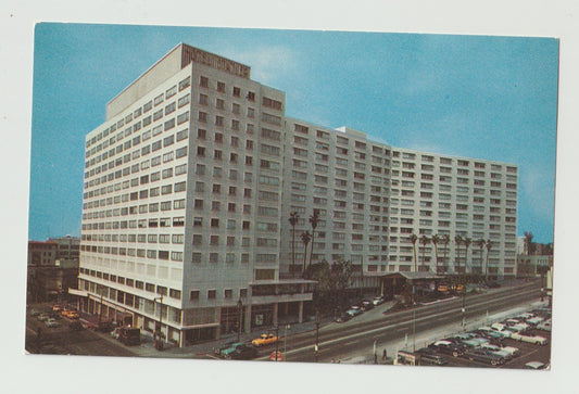 Postcard CA California Los Angeles Statler Hotel Downtown Chrome 50s Unused