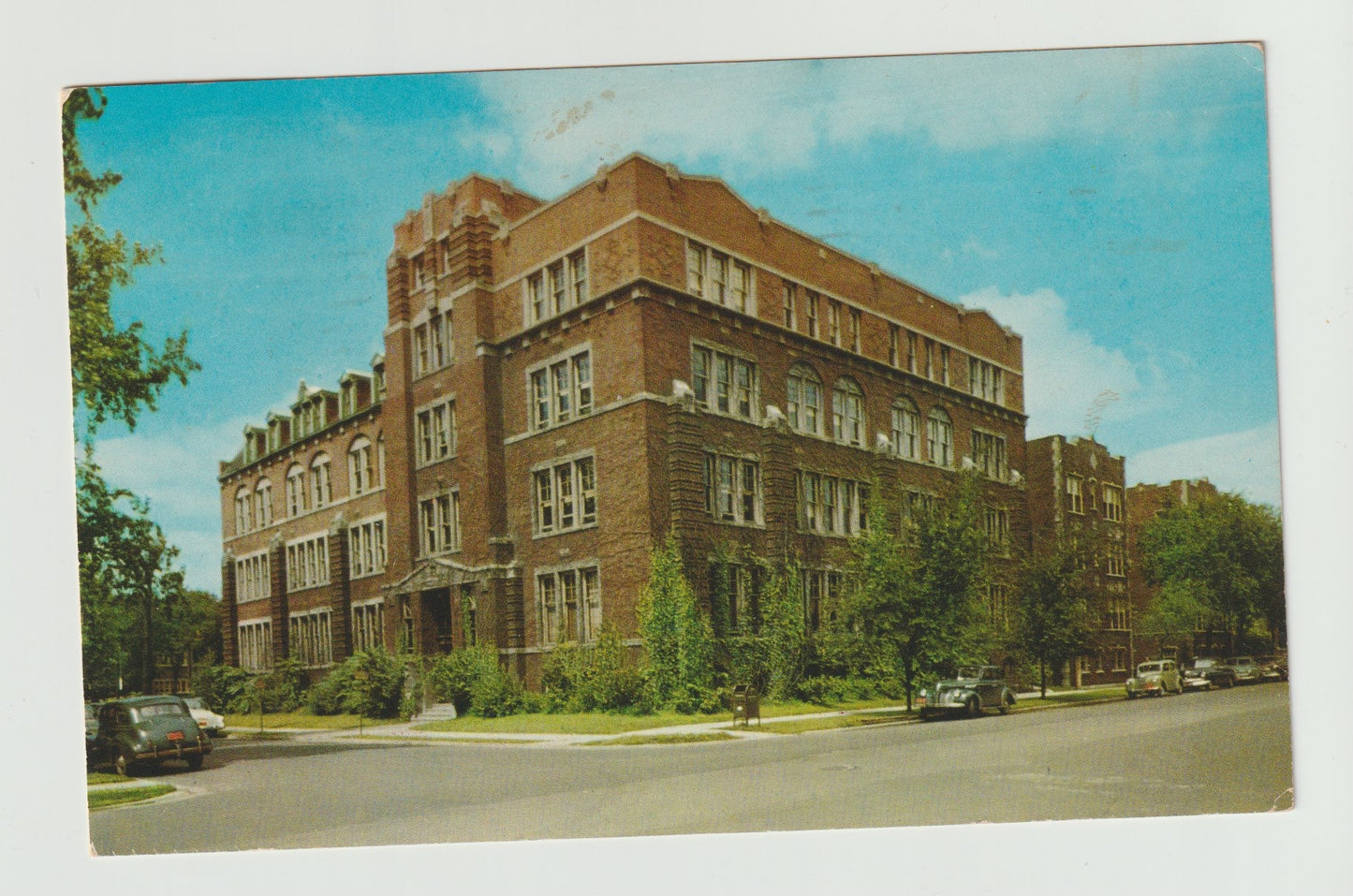 Postcard IL Illinois Chicago American School Drexel Ave Chromes Used Old Cars