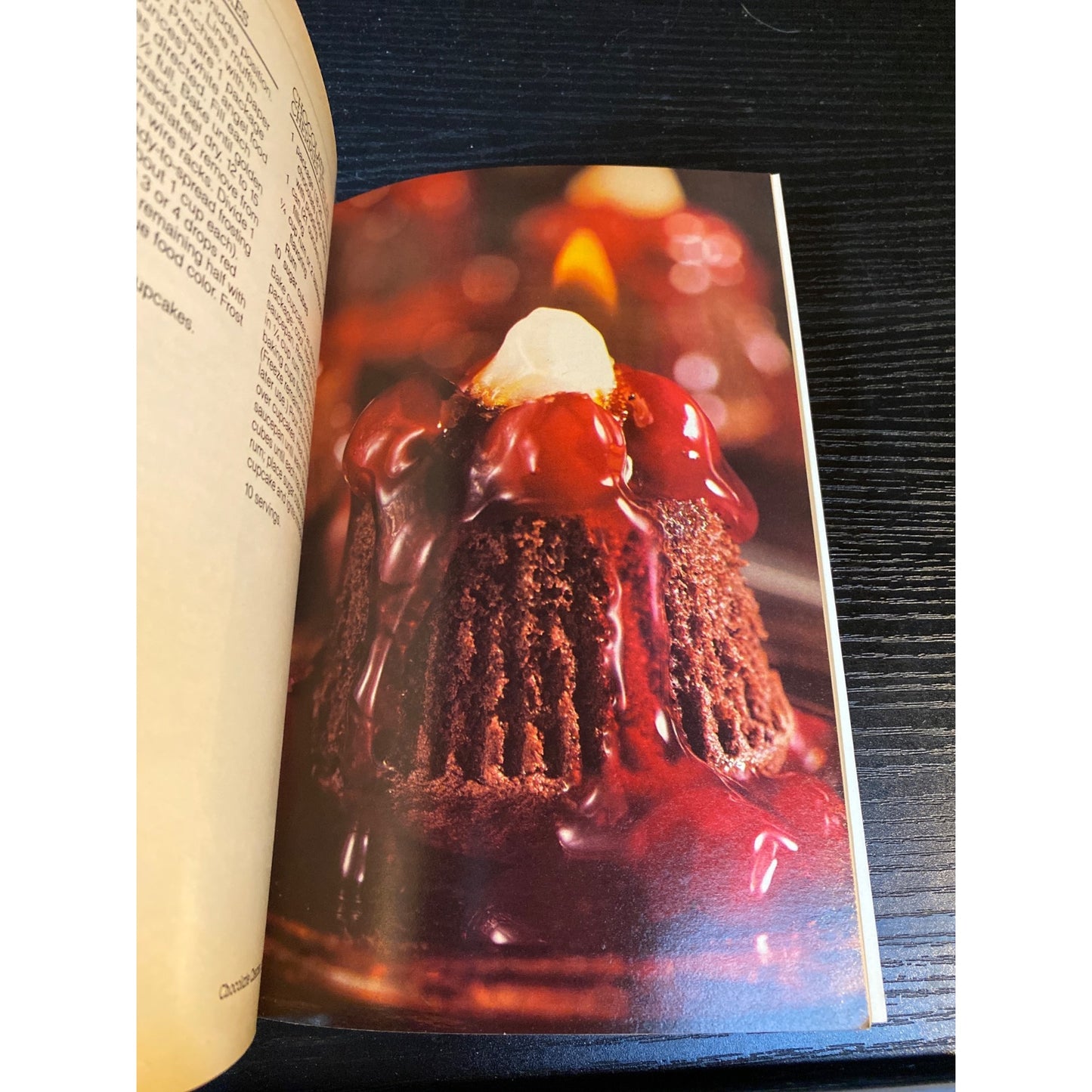 Betty Crocker Creative Cakes Recipe Cookbook 1987 Edition