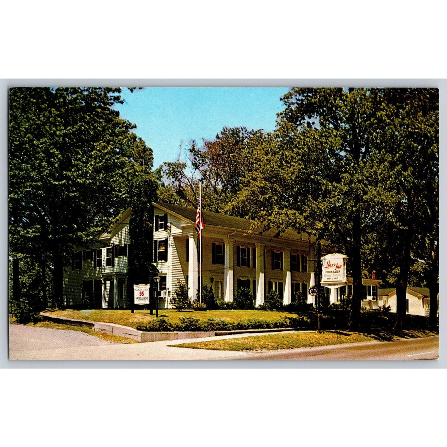Painesville OH Ohio Lutz's Inn Chrome Postcard Unused