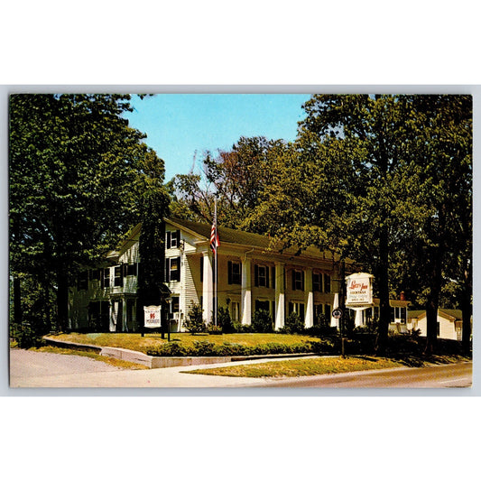 Painesville OH Ohio Lutz's Inn Chrome Postcard Unused