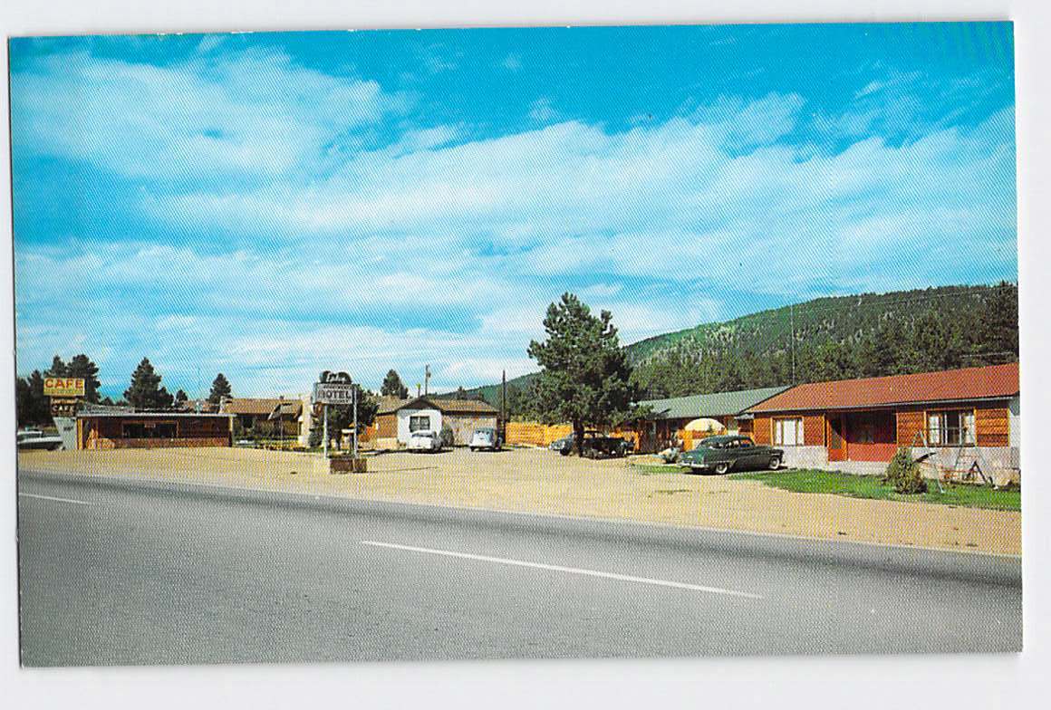 Postcard CO Colorado Woodland Park Sportsman Cafe Epley Motel Chrome Unused