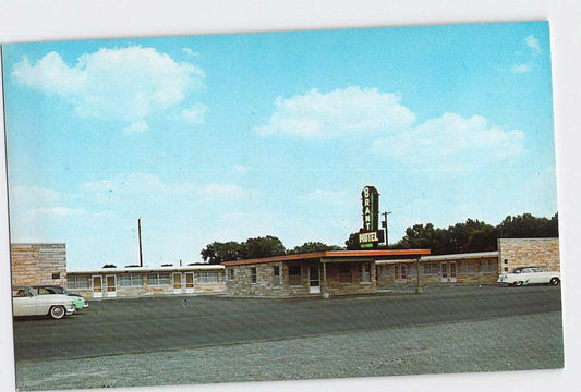 Postcard IN Indiana Highland Brant Motel Old Cars Chrome Unused