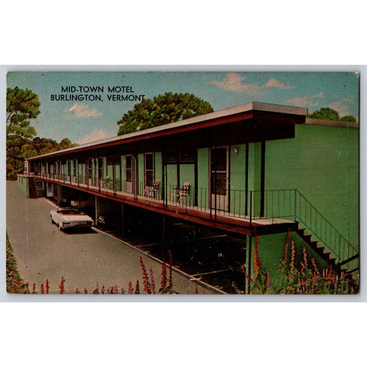 Burlington VT Vermont Mid-Town Motel 1970s Chrome Postcard Unused