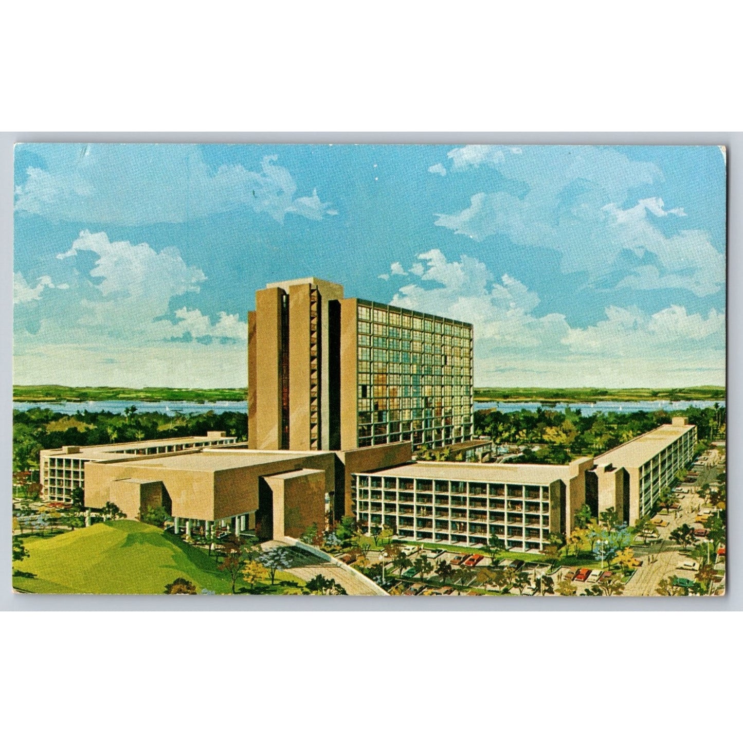 Buena Vista FL Florida Dutch Inn Hotel Golf Resort Lake Illustrated Postcard Unused