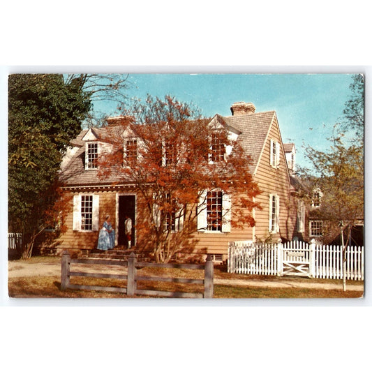 Williamsburg VA Virginia Williamsburg Brush-Everard House Chrome Postcard