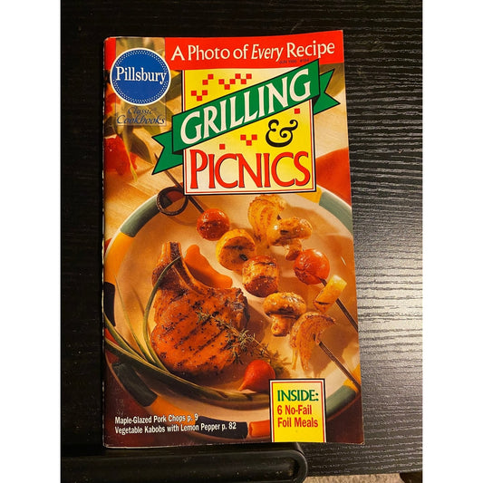 Pillsbury Classic Cookbook Booklet June 1996 #184 Grilling & Picnics Recipe