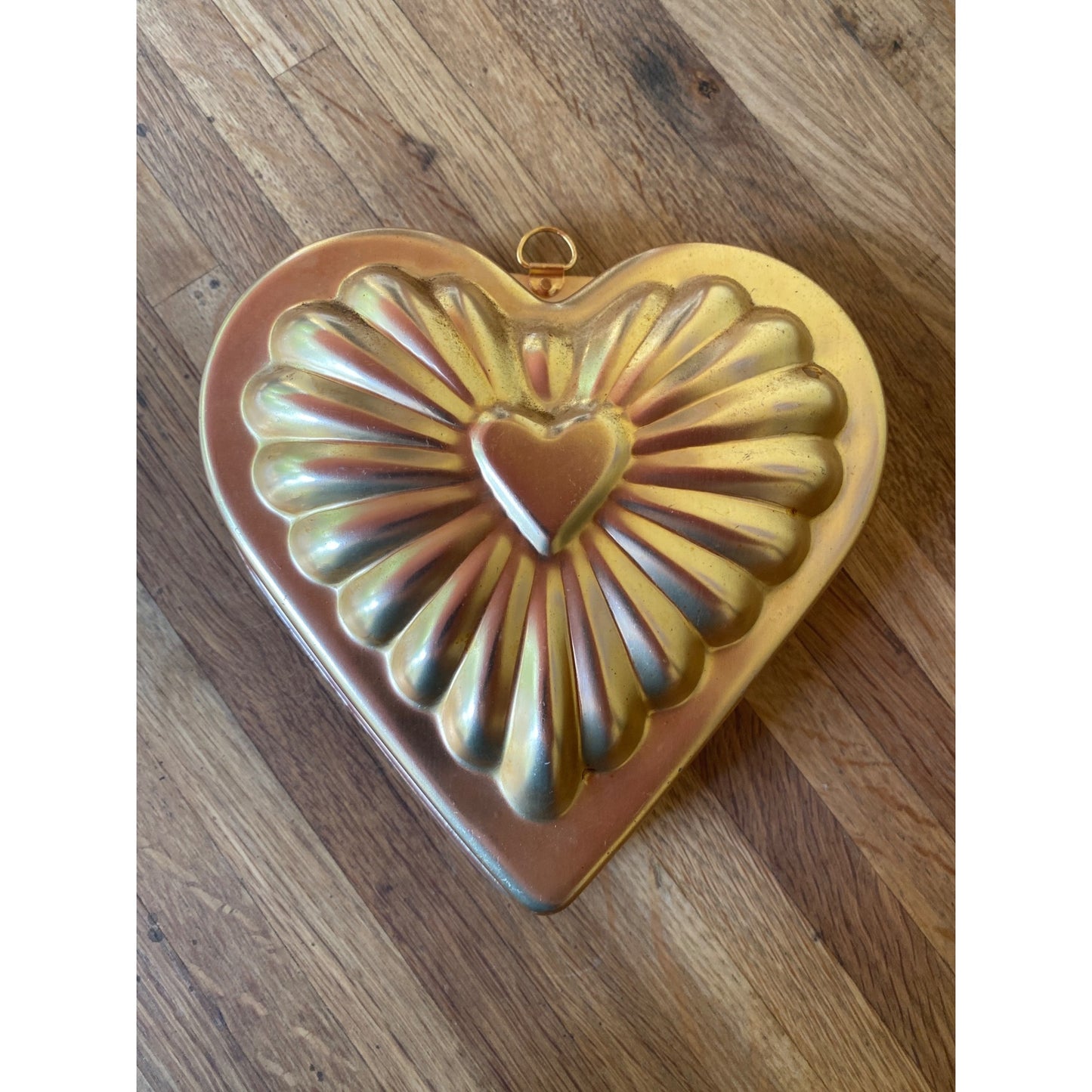 Copper Tone Jello Food Mold Heart Shaped Pan 2 3/4 Cup Decorative Or Baking Use