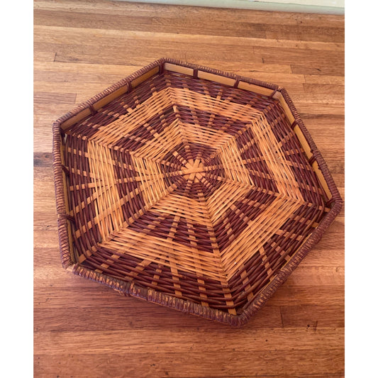 Handcrafted Hexagonal Wicker Basket Tray With Natural & Brown Weave Design - Decorative Or Functional Use