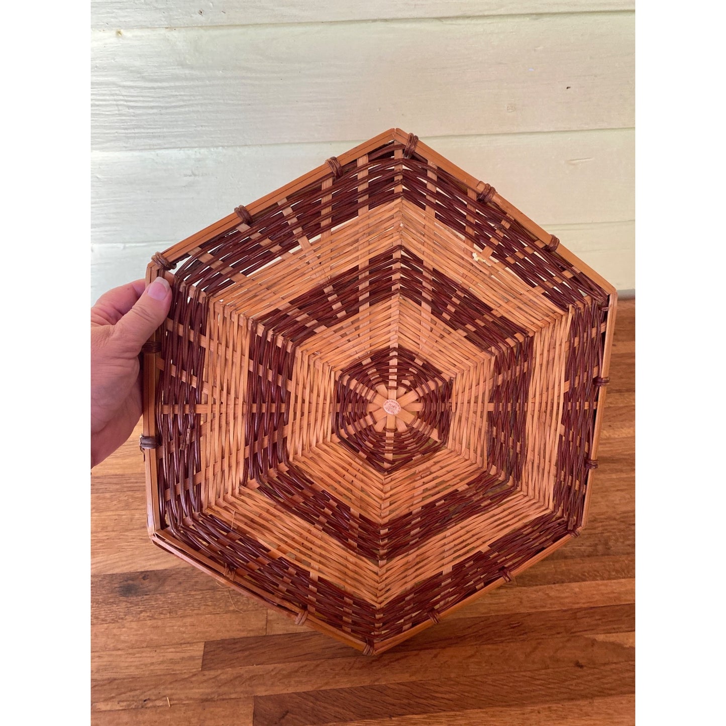 Handcrafted Hexagonal Wicker Basket Tray With Natural & Brown Weave Design - Decorative Or Functional Use