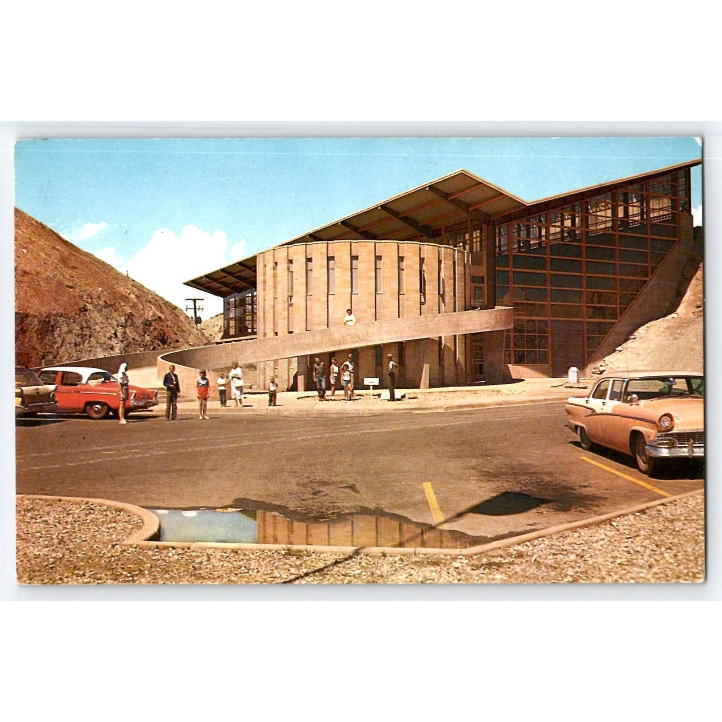 Jenson UT Utah Quarry Visitor Center Dinosaur National Park