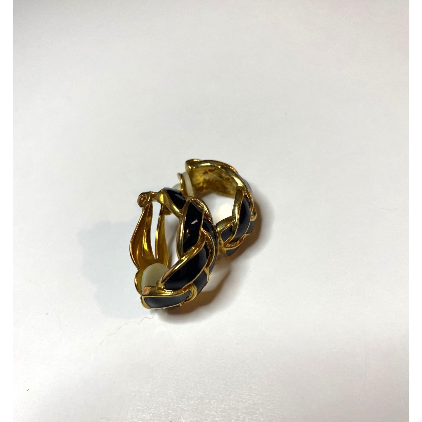 Clip-On Earrings Black Enamel Gold Tone Twist Knot Braided Basket Weave Design