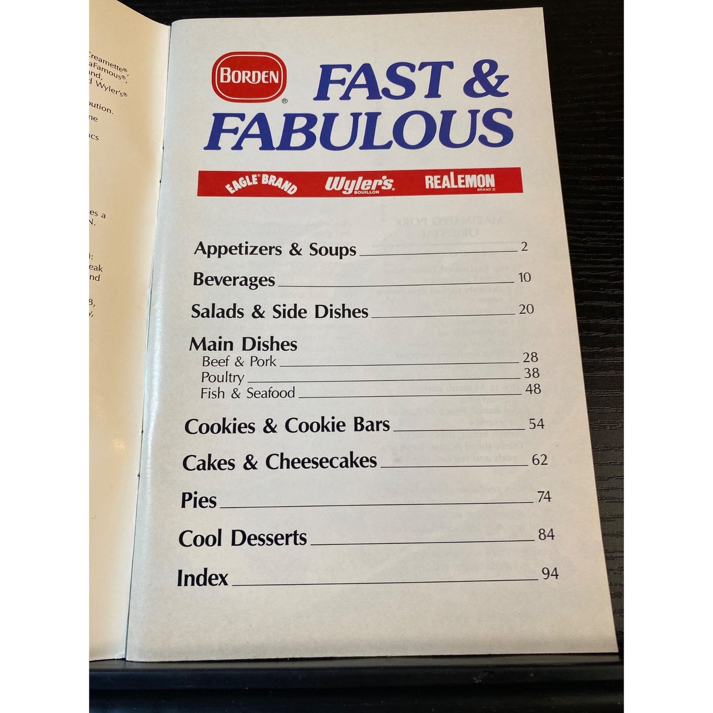 Favorite Recipes Borden Cookbook Booklet Fast & Fabulous 1991 Over 150 Recipes