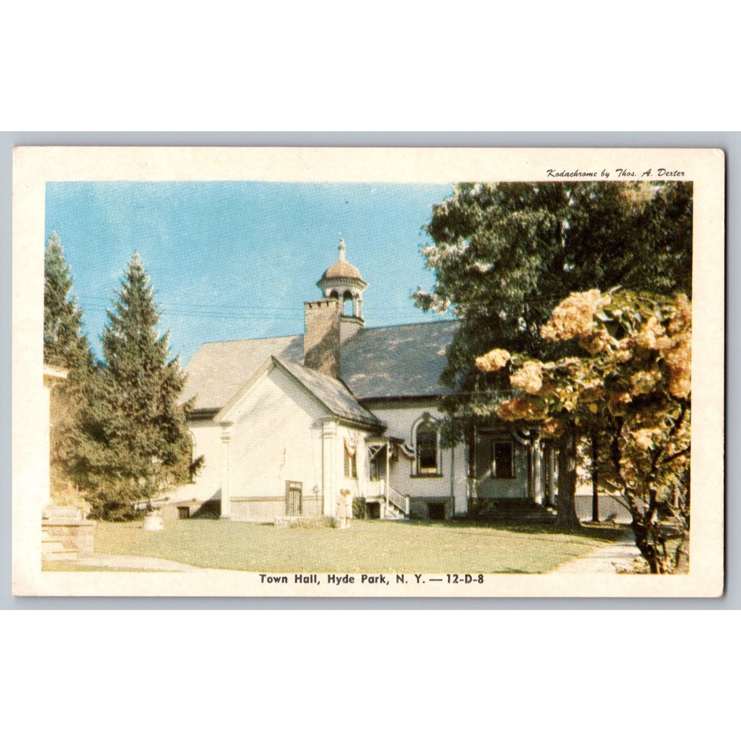 Hyde Park NY New York Town Hall Postcard Thos A Dexter Kodachrome