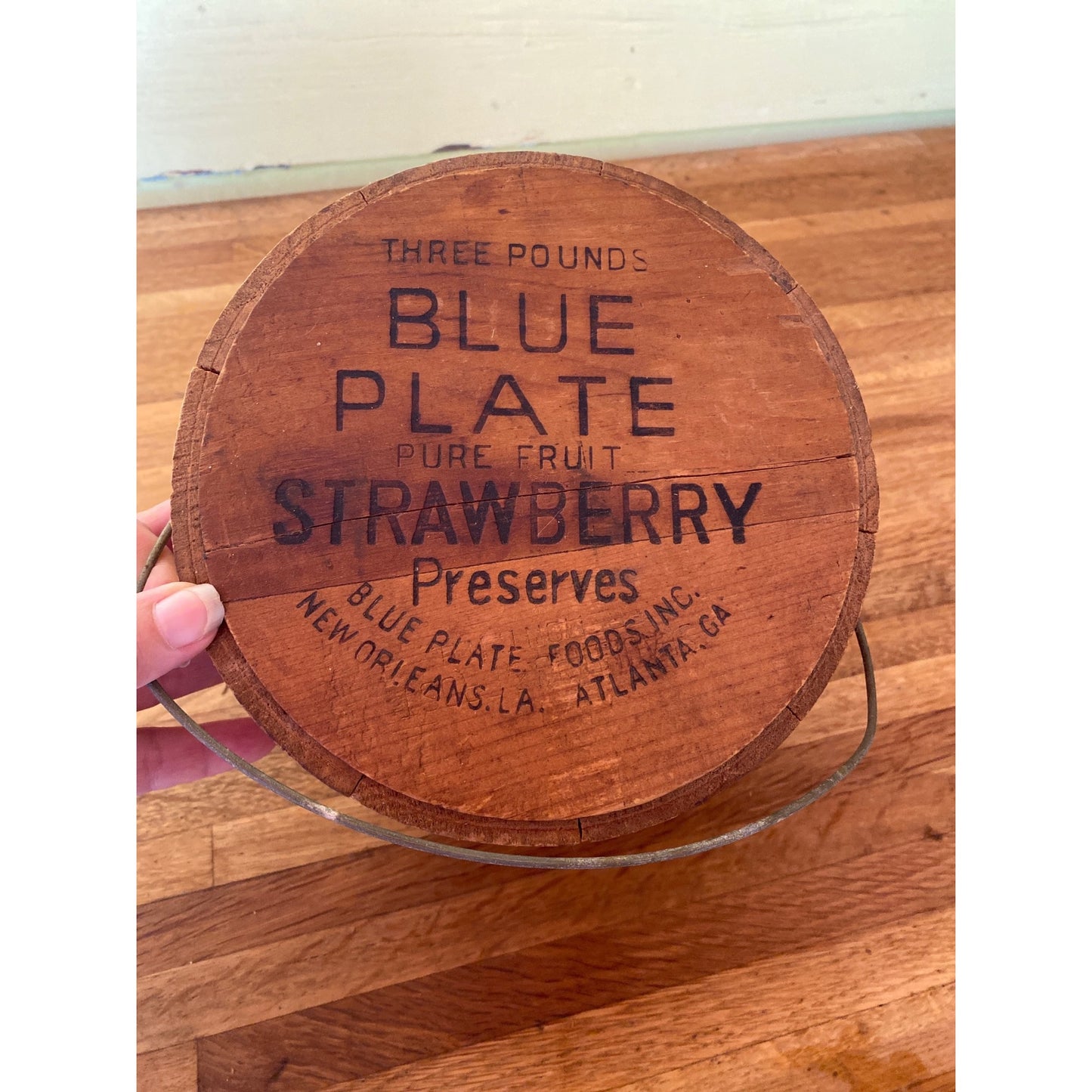 Vintage Blue Plate 3-Lb Strawberry Preserves Wooden Bucket With Lid & Handle