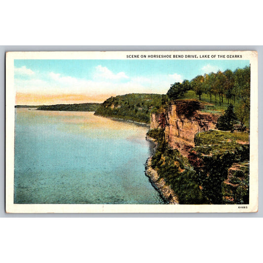 Lake of the Ozarks MO Missouri Horseshoe Bend Drive White Border Postcard Unused