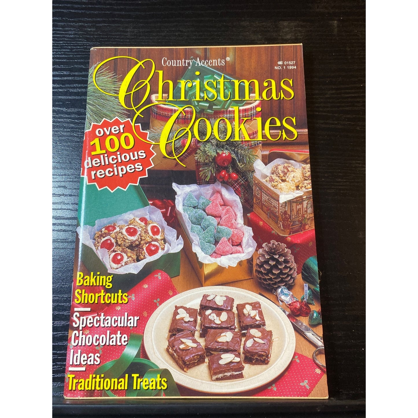 Country Accents Christmas Cookies Recipe Cookbook Booklet 1994 Traditional Treat