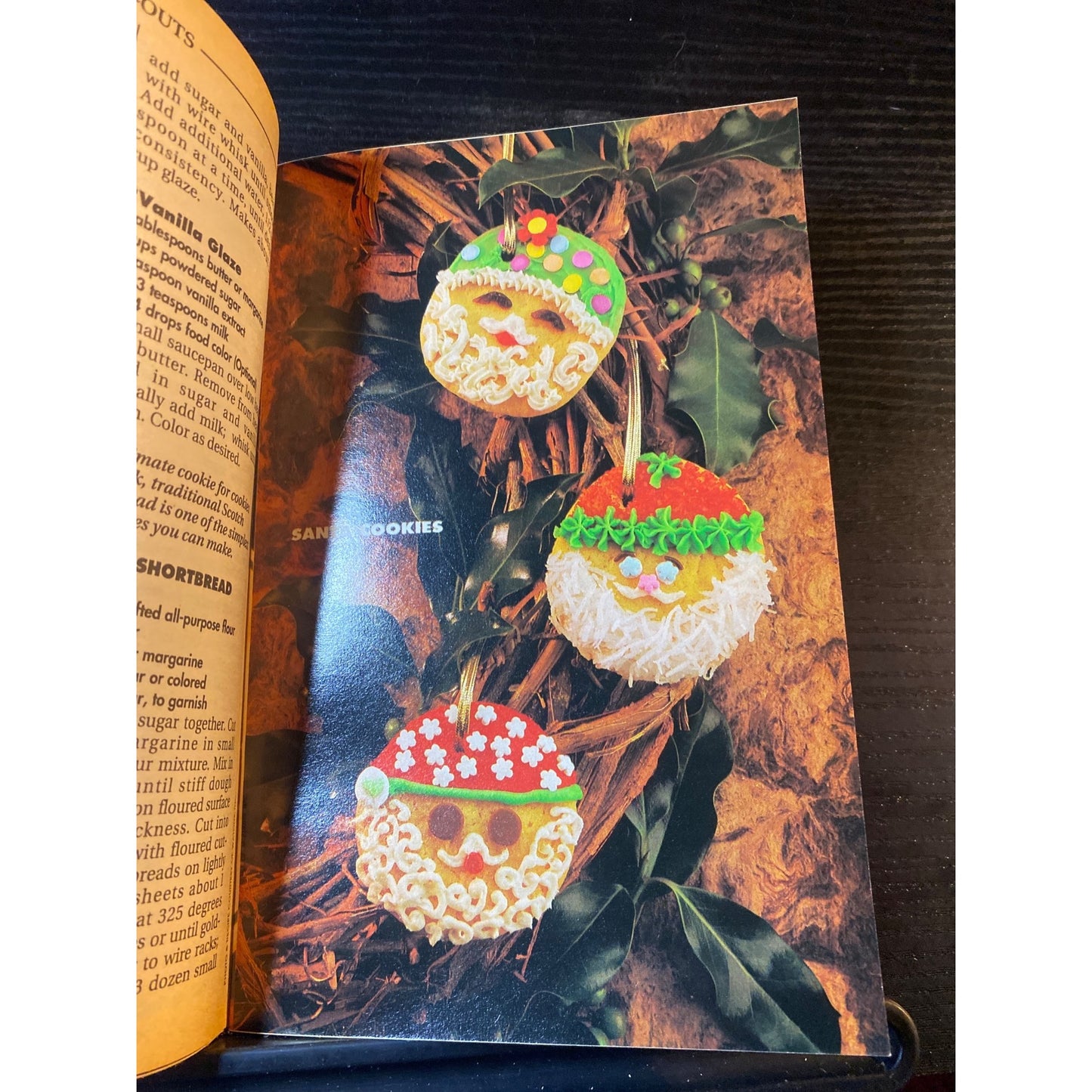 Country Accents Christmas Cookies Recipe Cookbook Booklet 1994 Traditional Treat