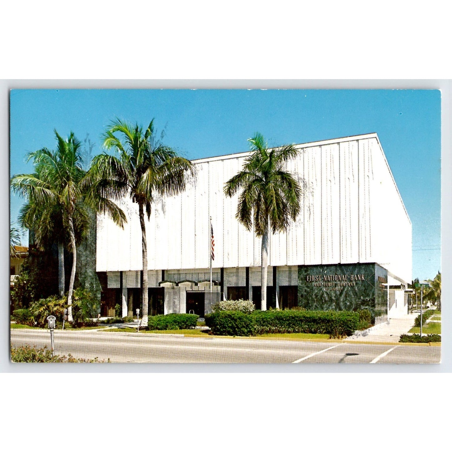 Naples FL Florida First National Bank Chrome Postcard Unused