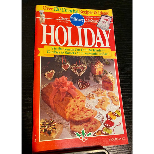 Pillsbury Classic Cookbook Booklet 1990 Family Treats Recipes - Holiday Classic