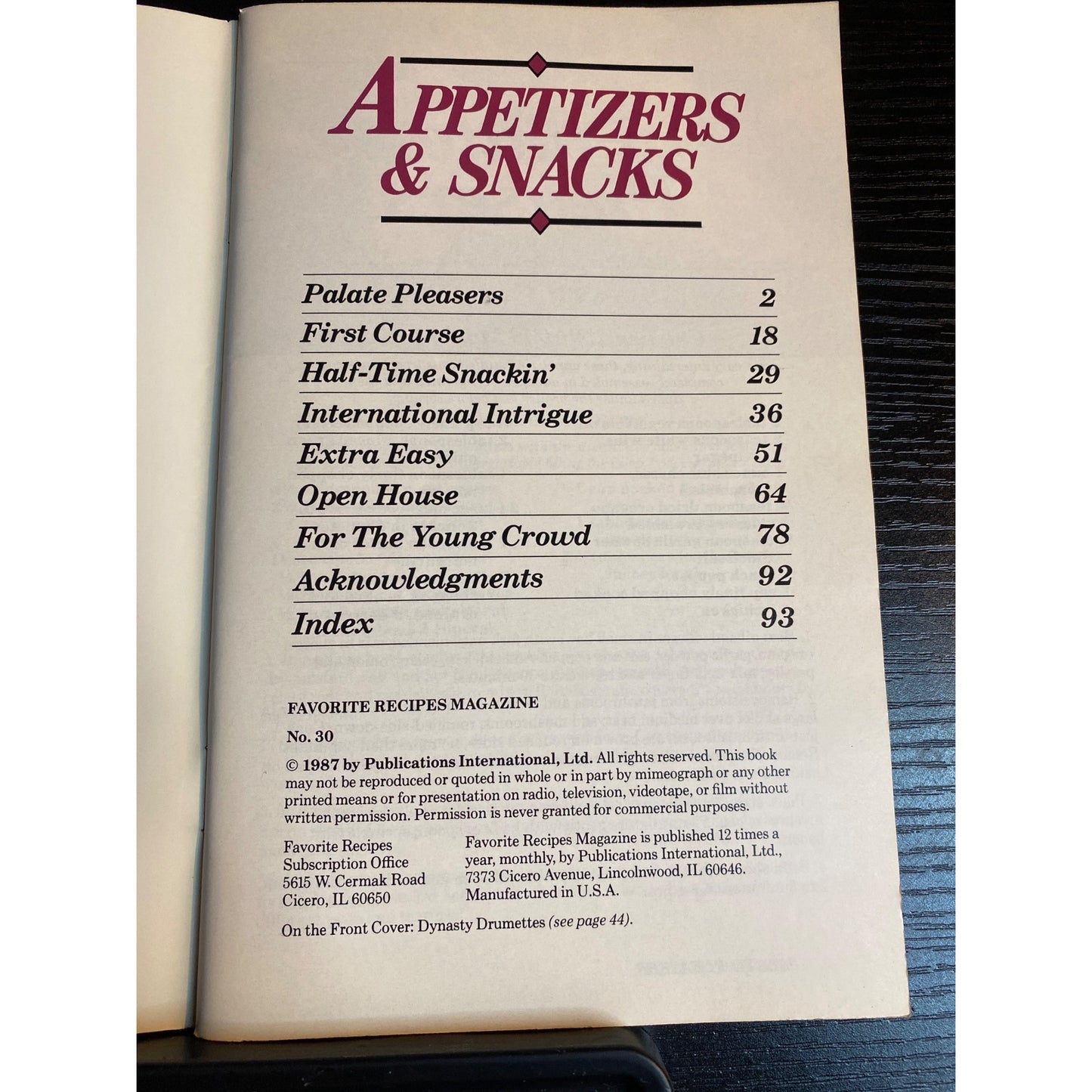 Favorite Recipes Appetizers & Snacks Cookbook 1987 Softcover Booklet Vintage