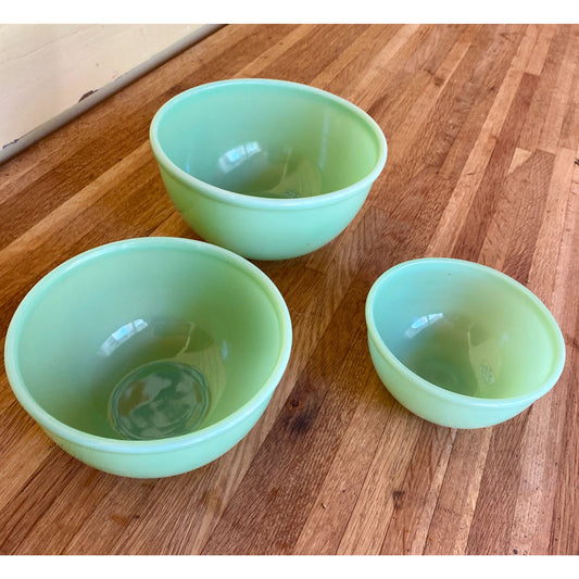 Jadite Green Glass Nesting Mixing Bowls Set of 3 Mid-Century Kitchenware Retro Home Decor
