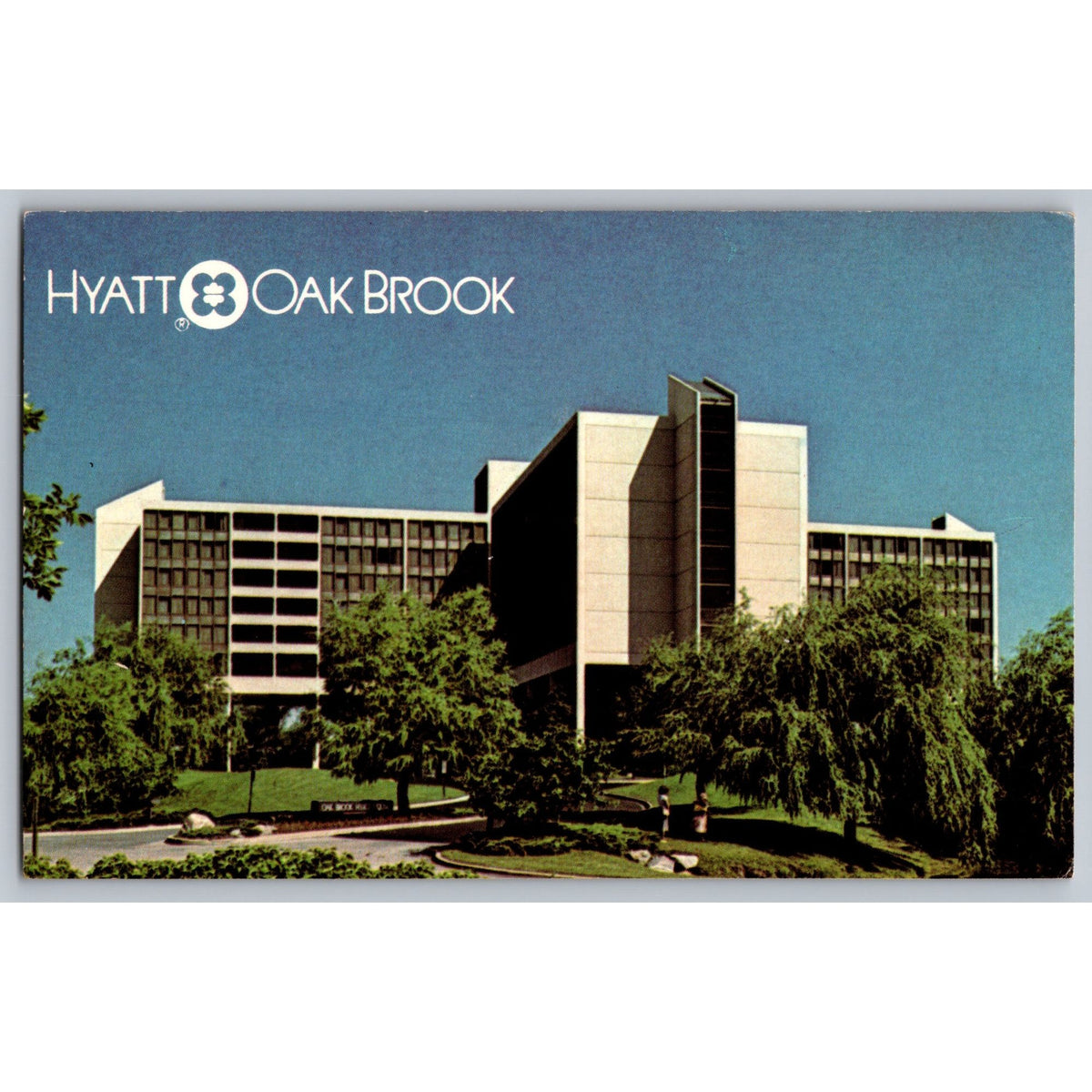 Oak Brook IL Illinois Hyatt Hotel Exterior Chrome Postcard Unused