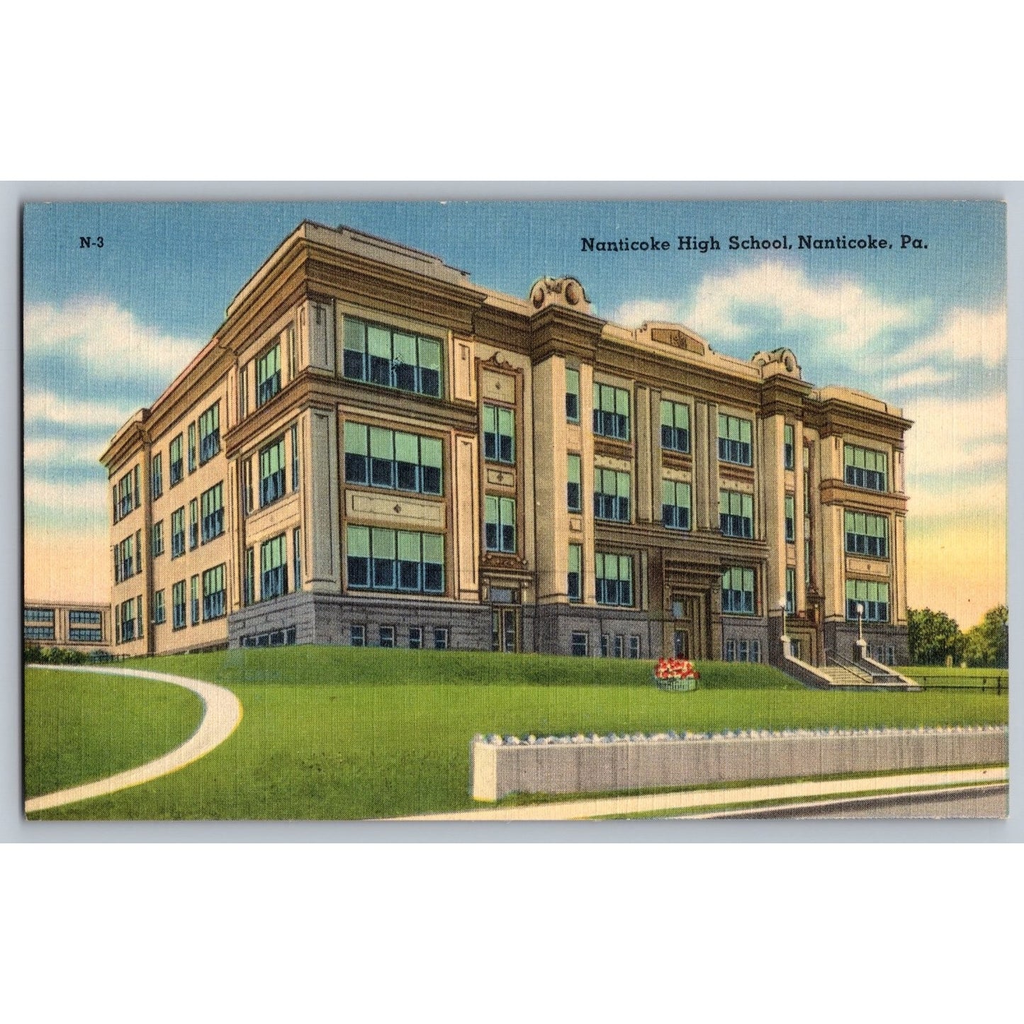 Nanticoke PA Pennsylvania High School Linen Postcard Unused