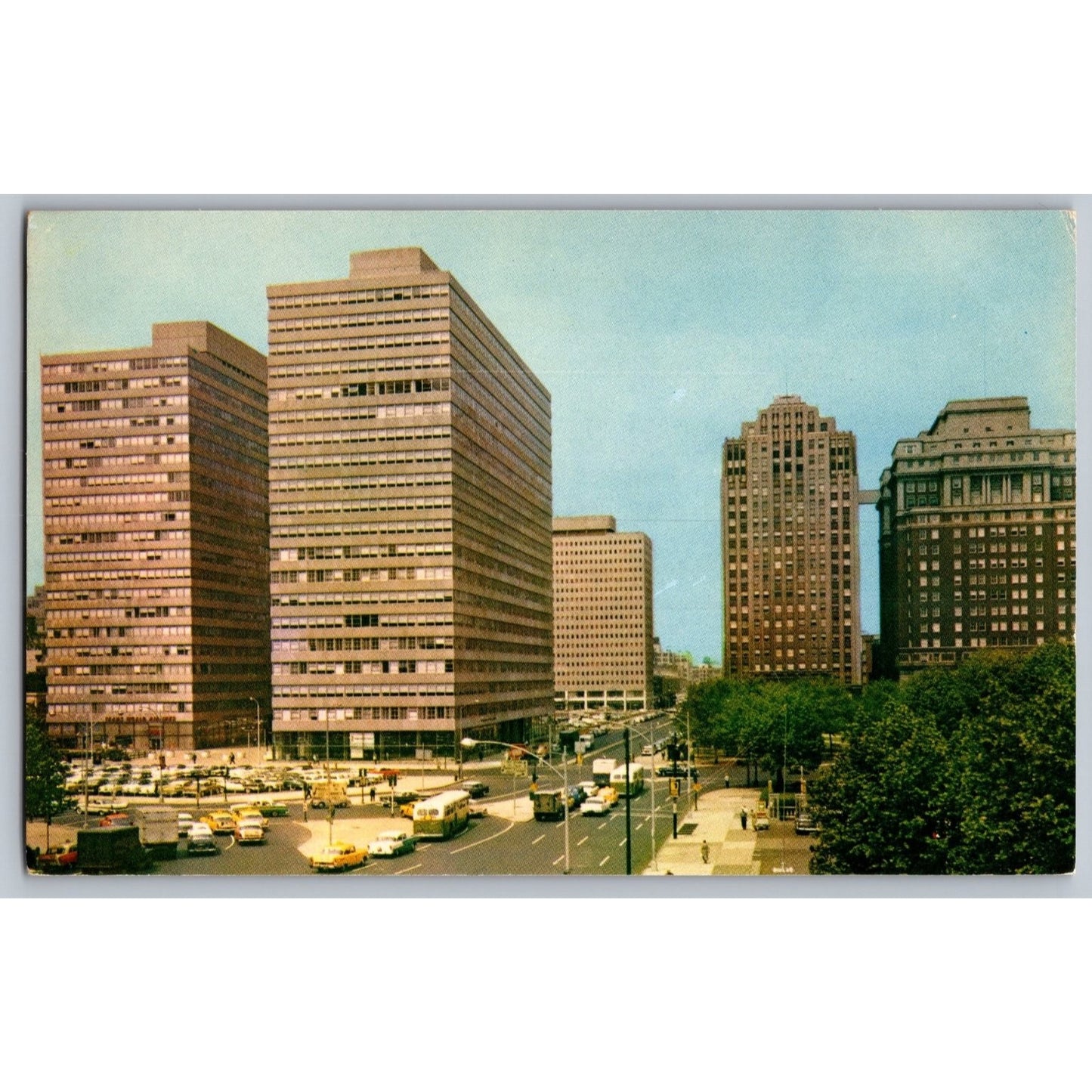 Philadelphia PA Pennsylvania New Penn Center Plaza Postcard Mike Roberts