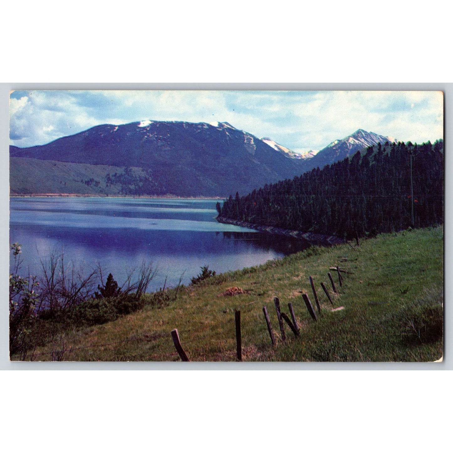 Wallowa Lake OR Oregon Wallowa Mountain Range Background Chrome Postcard Unused