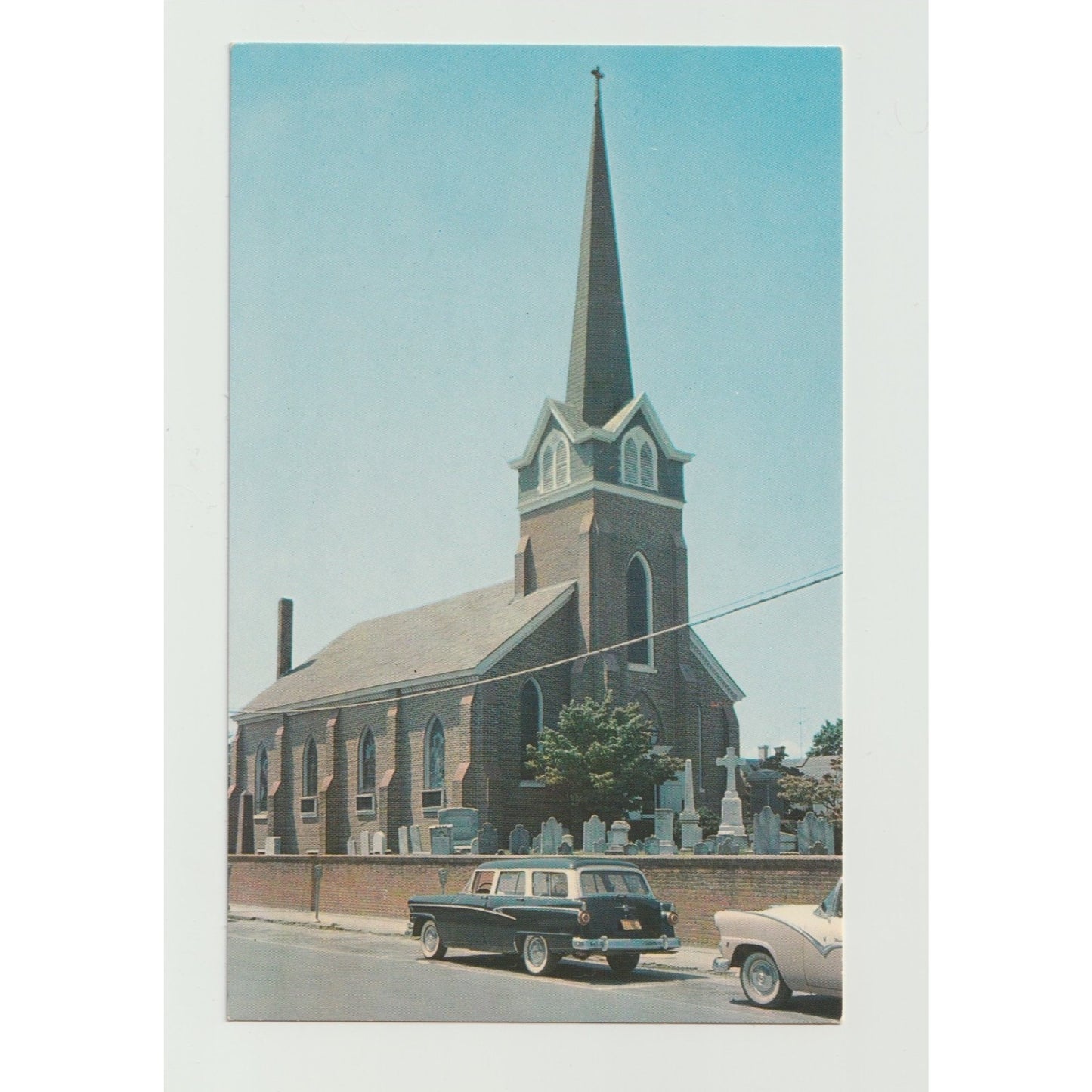 Lewes DE Delaware Old St. Peters Episcopal Church Chrome Postcard 1950s Unused