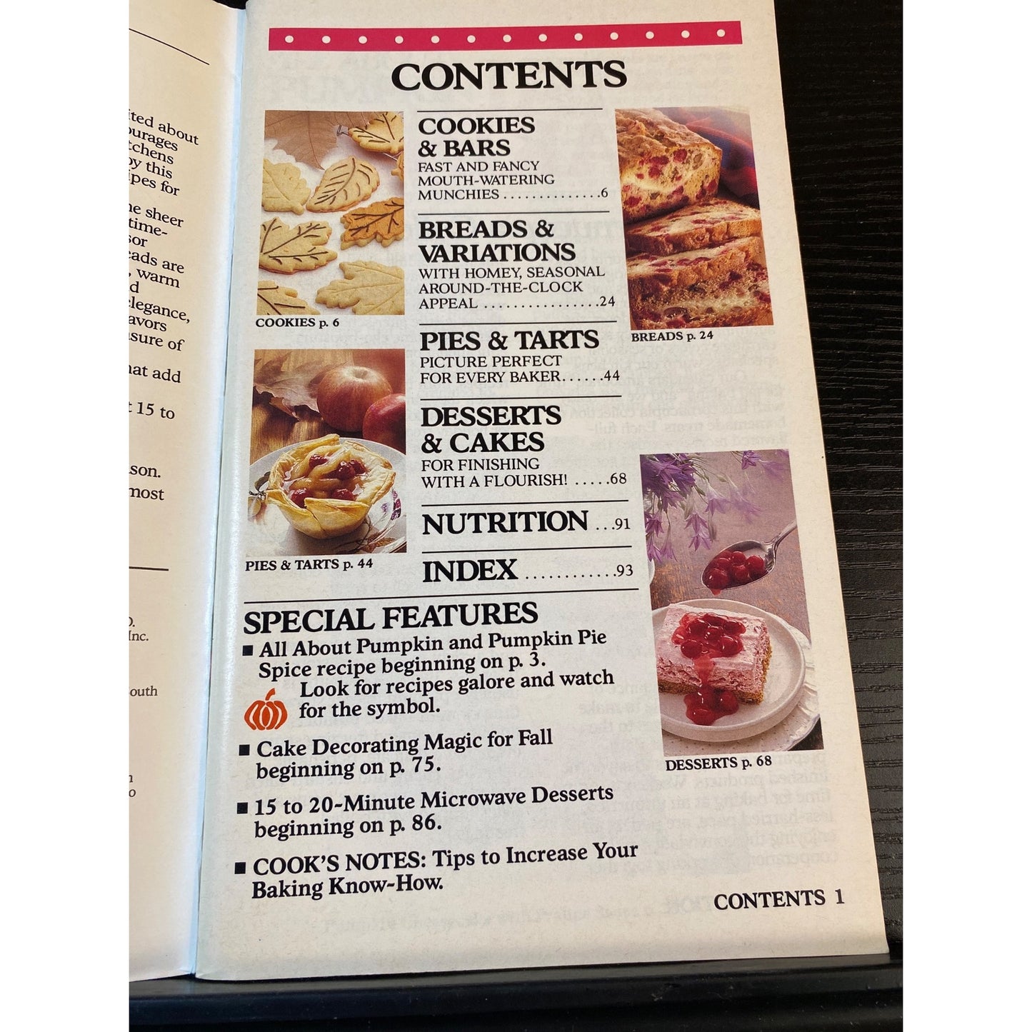 Pillsbury Classic Fall Baking Cookbook Booklet 1988 Cookies Breads Pies Desserts