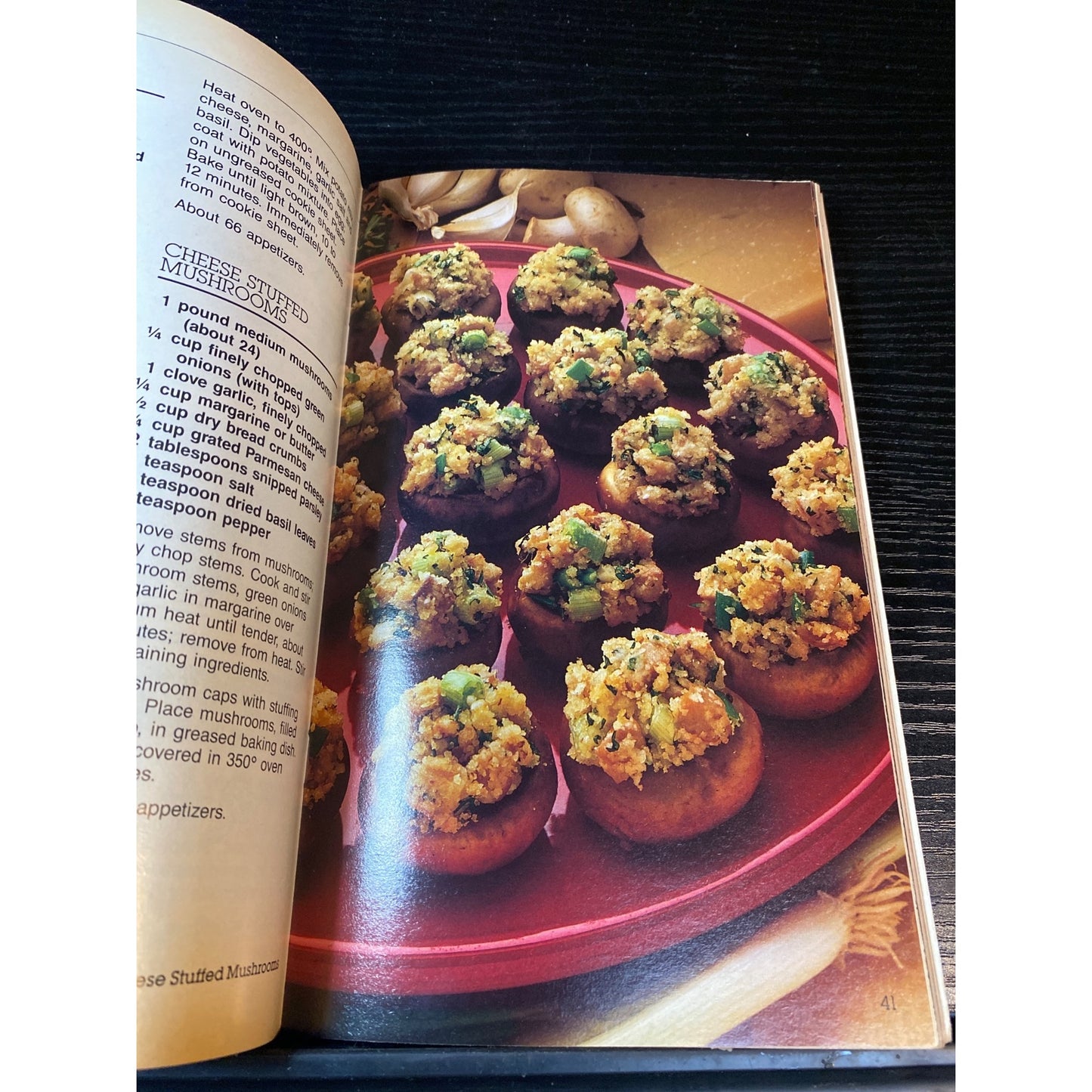 Betty Crocker Snack Lovers Cookbook 1986 Vintage Paperback Recipe Book