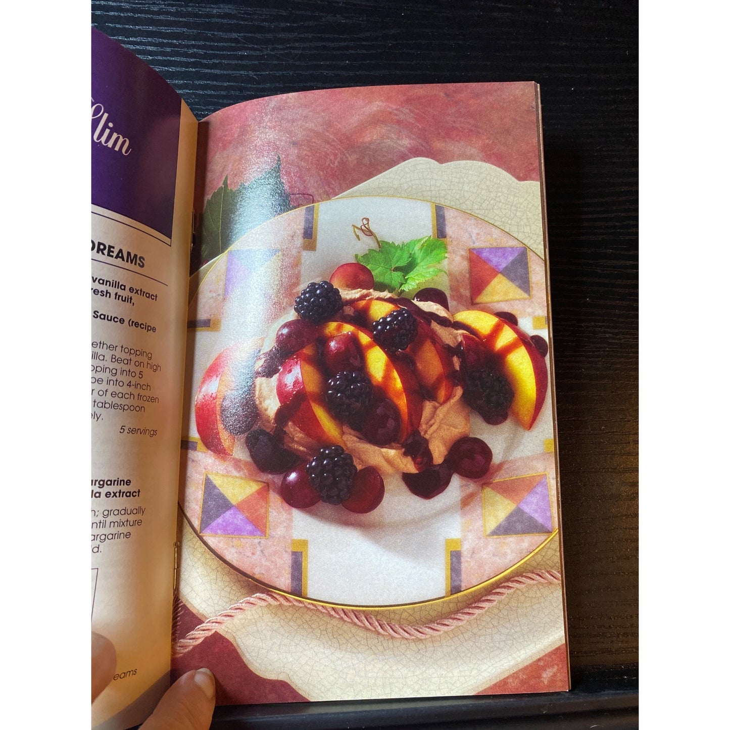 Hersheys Light & Luscious Desserts Favorite Name Brand Recipes Cookbook Booklet