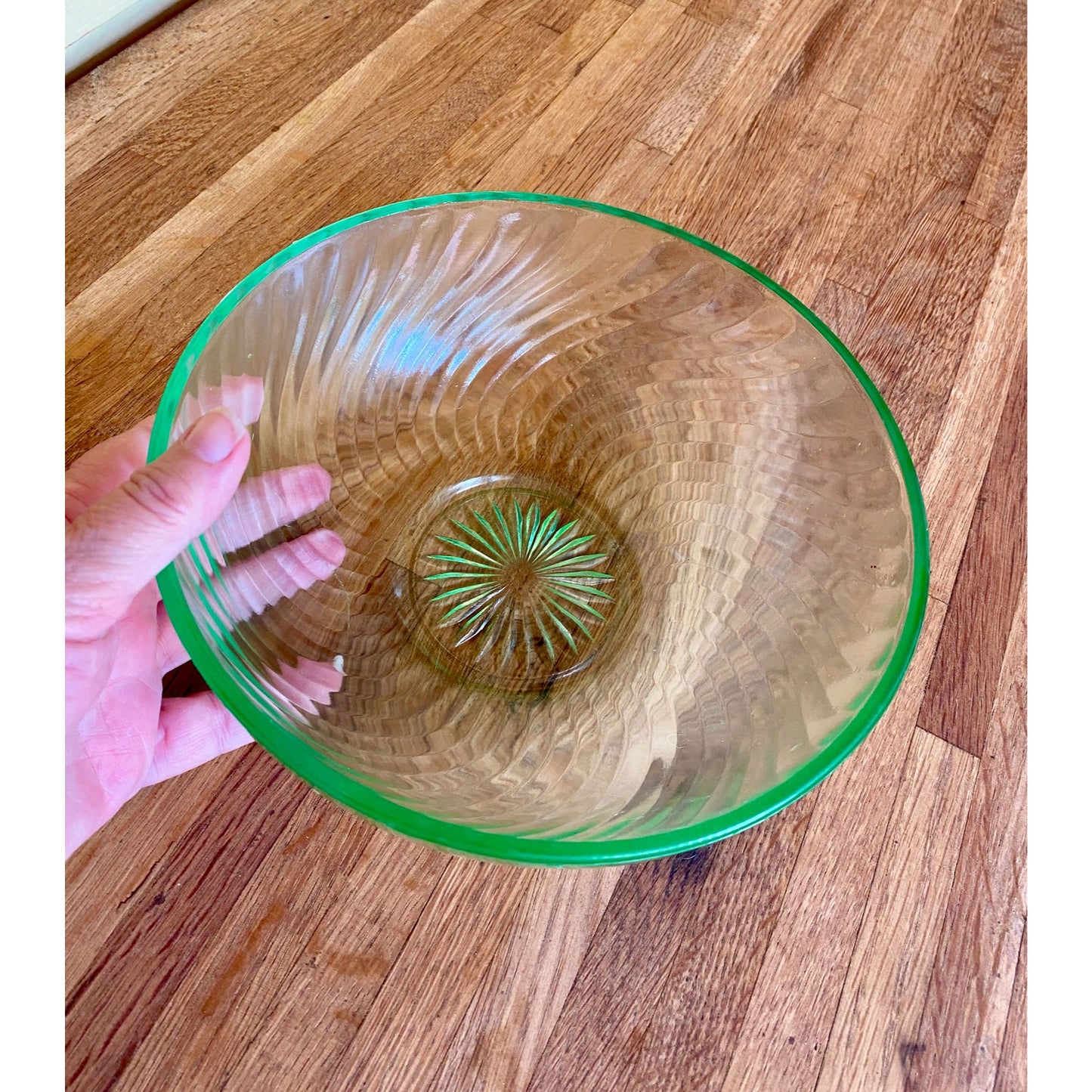 Imperial Glass Twisted Optic Green Bowl 9" Diameter Decorative Serving Dish