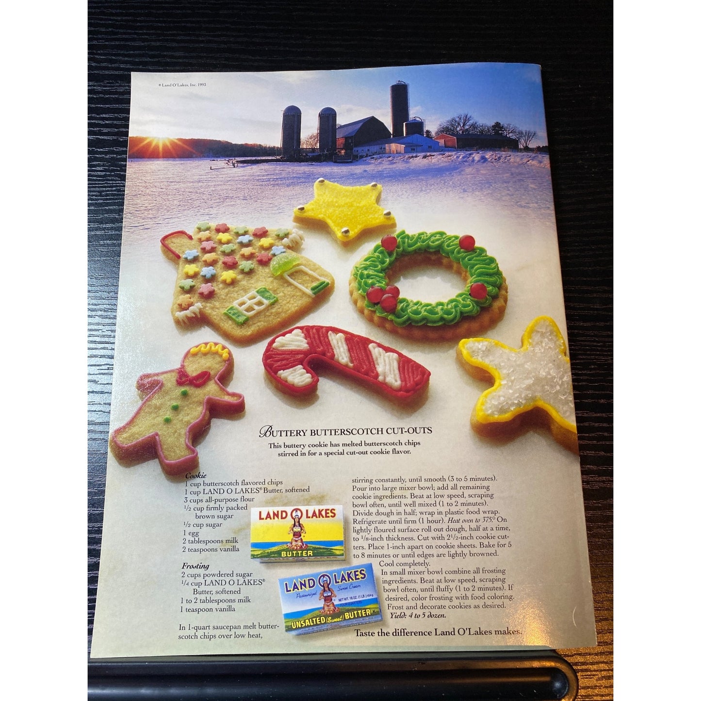 Better Homes & Gardens Holiday Cooking Magazine 1994 Featuring Recipes & Festive Decor Ideas
