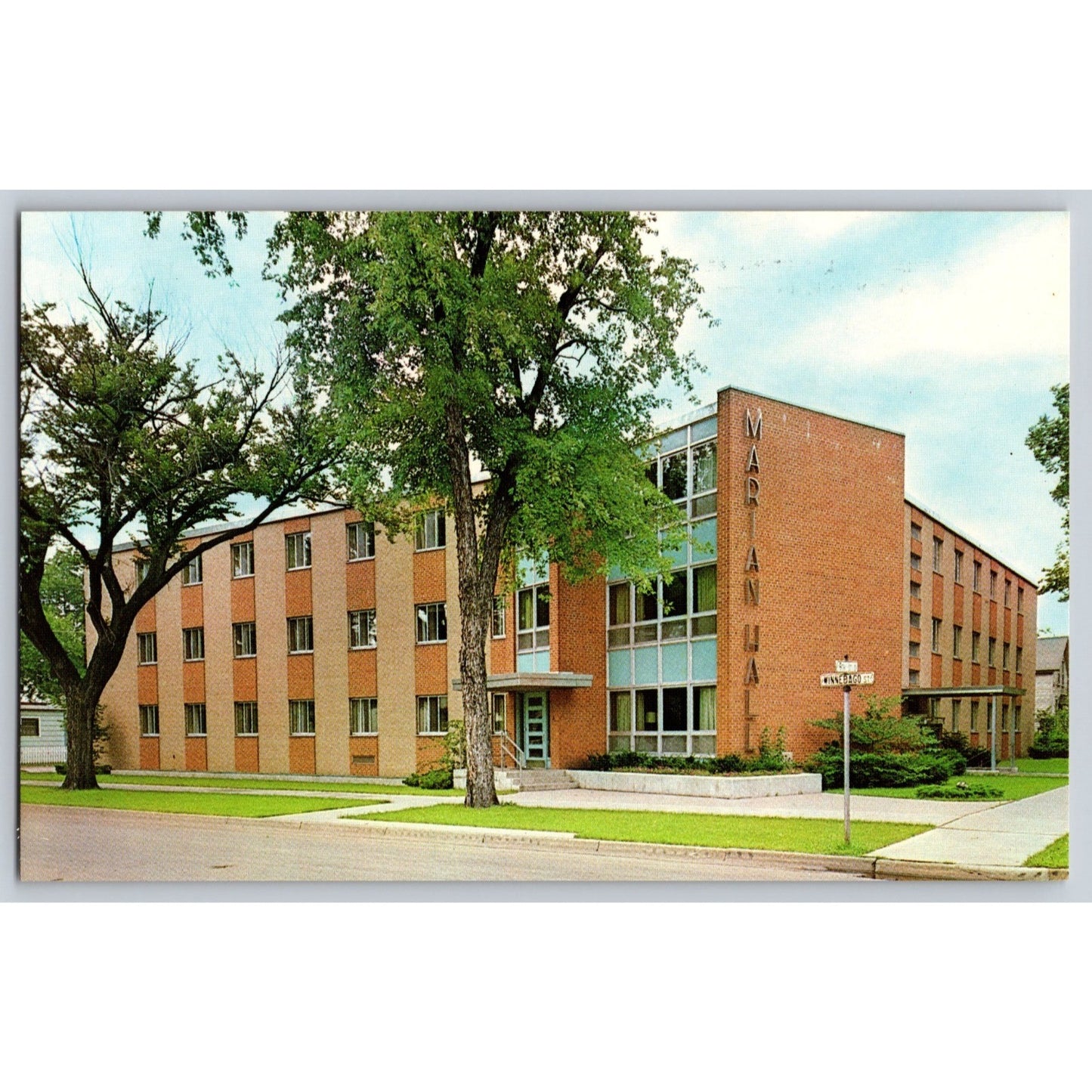 LA Crosse WI Wisconsin Viterbo College Marian Hall Student Hall Chrome Postcard
