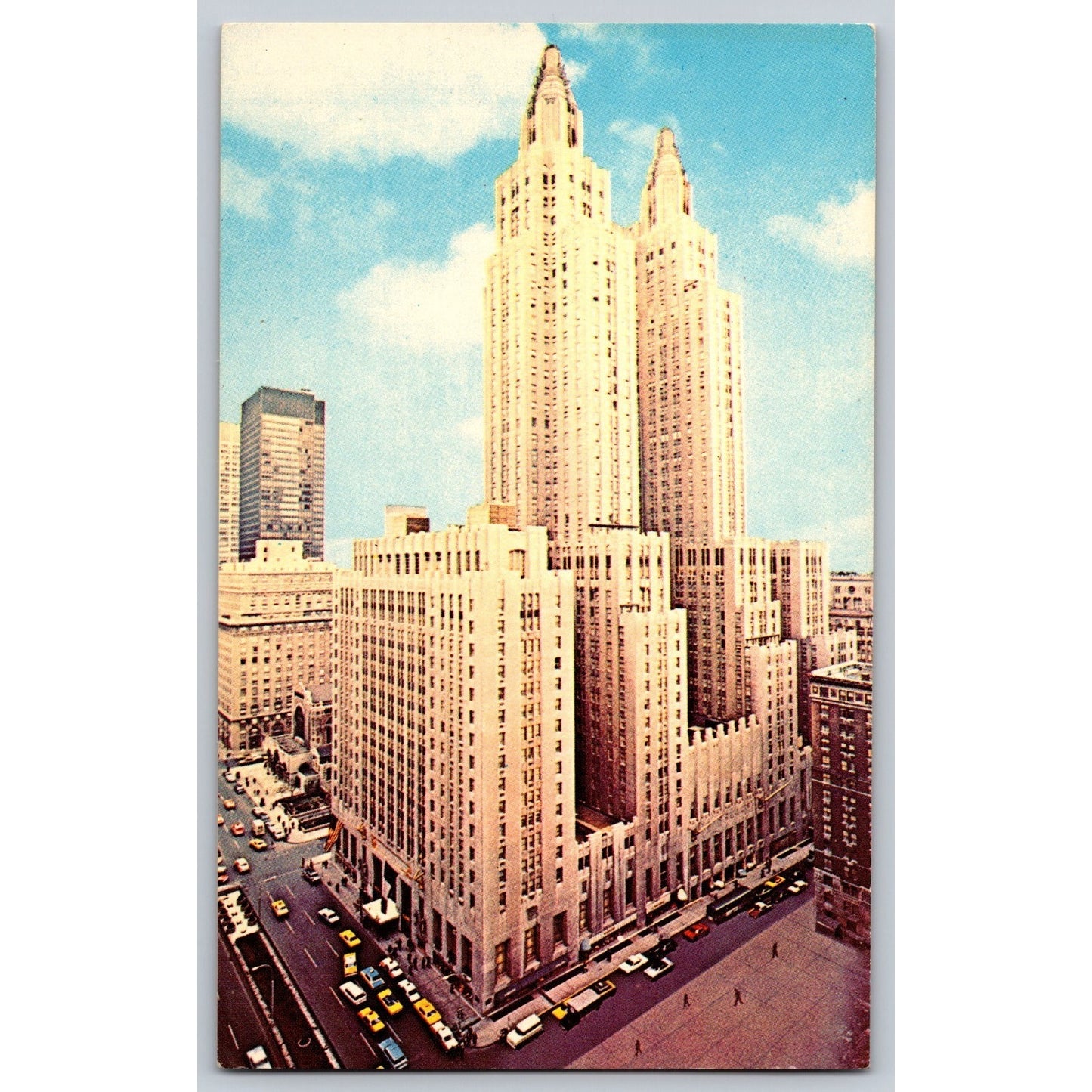 New York City NY Waldorf Astoria Hotel Chrome Postcard Unused