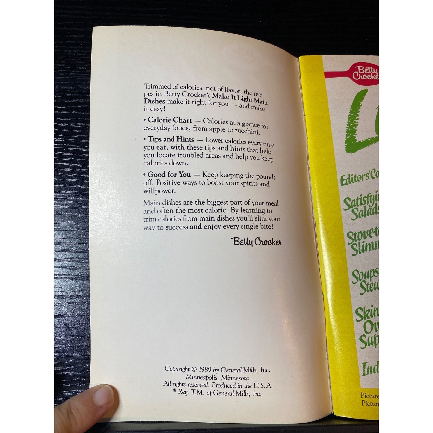 Betty Crocker Make It Light Main Dishes Recipe Cookbook Booklet 1989
