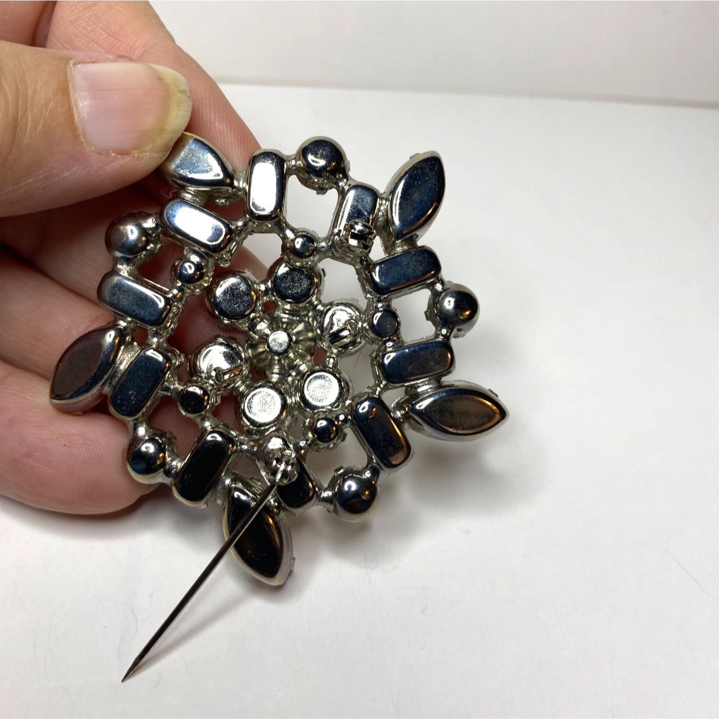Vintage Rhinestone Snowflake Brooch Pin With Clear Crystals & Silver-Tone Metal
