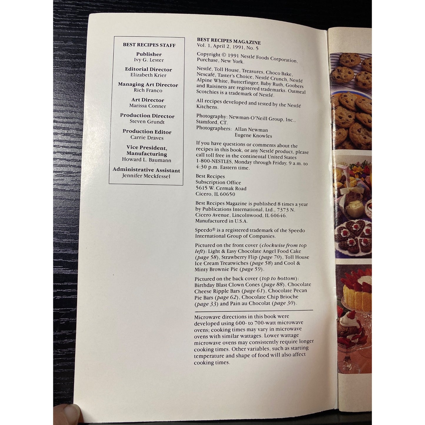 Nestlé Entertaining Toll House Cookbook Booklet 1991 Chocolate Desserts Snacks