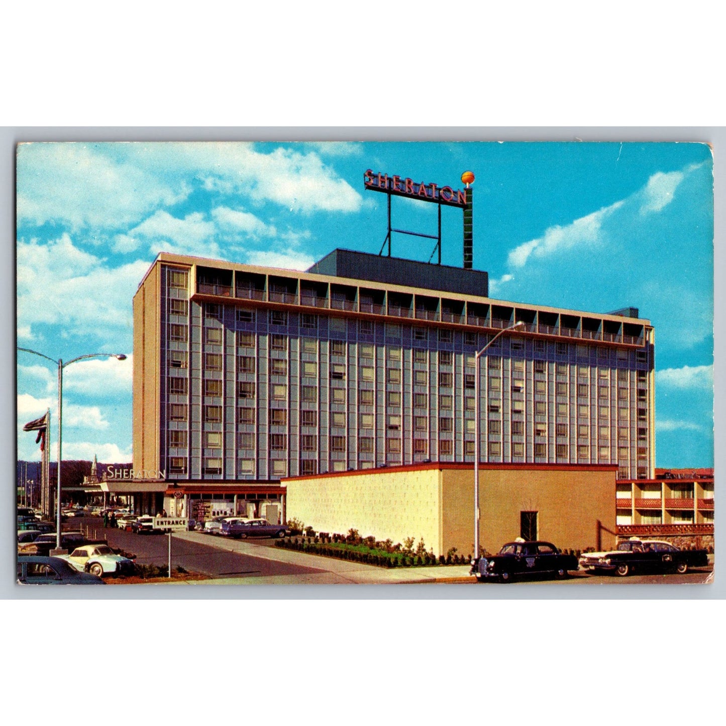 Portland OR Oregon Sheraton-Portland Hotel Postcard 1960s Chrome Postcard Unused