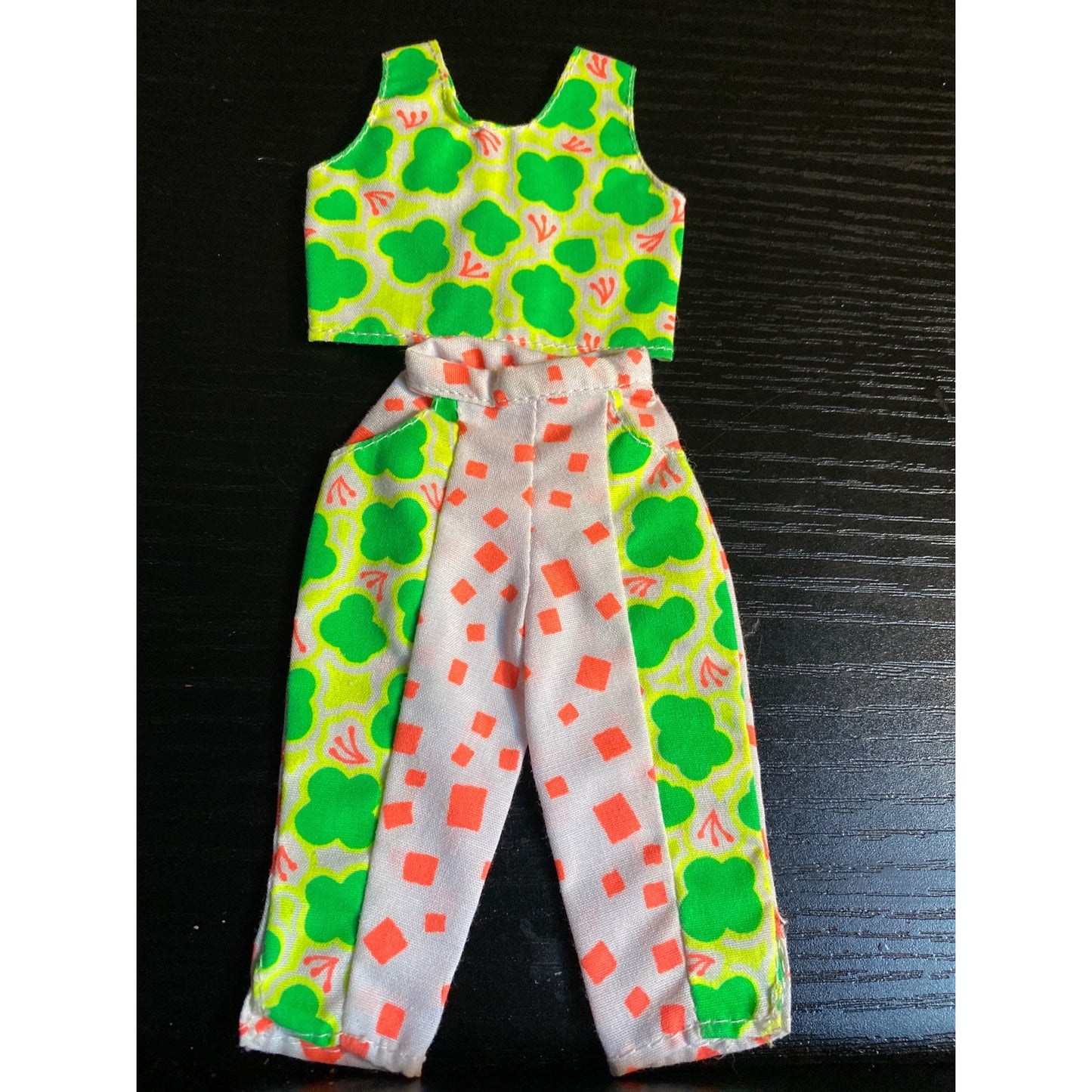 Barbie Fashion 7254 Hawaiian Fun Geometric Shirt Pant Set 1990 Vintage