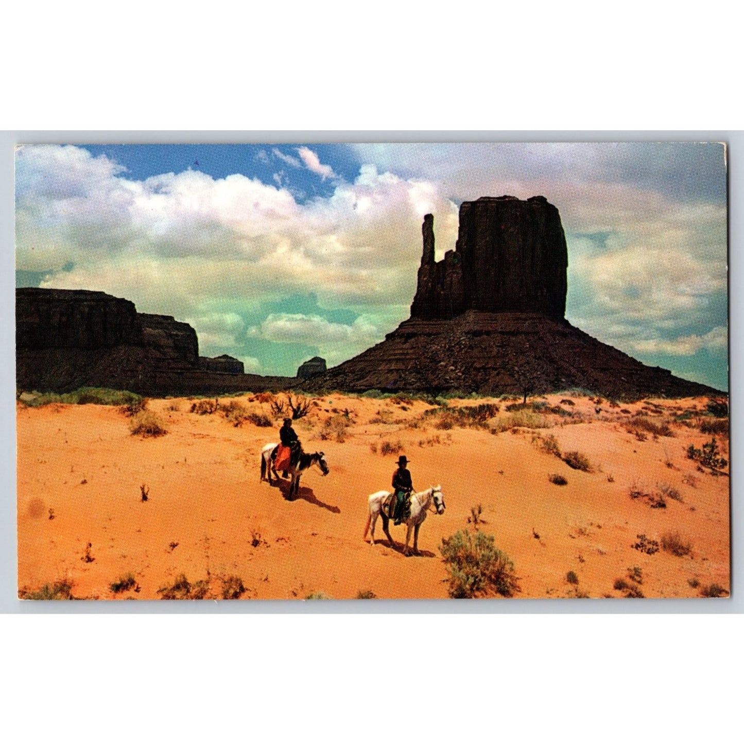 Monument Valley Postcard AZ Arizona Red Sands Chrome Postcard Unused Petley Studios