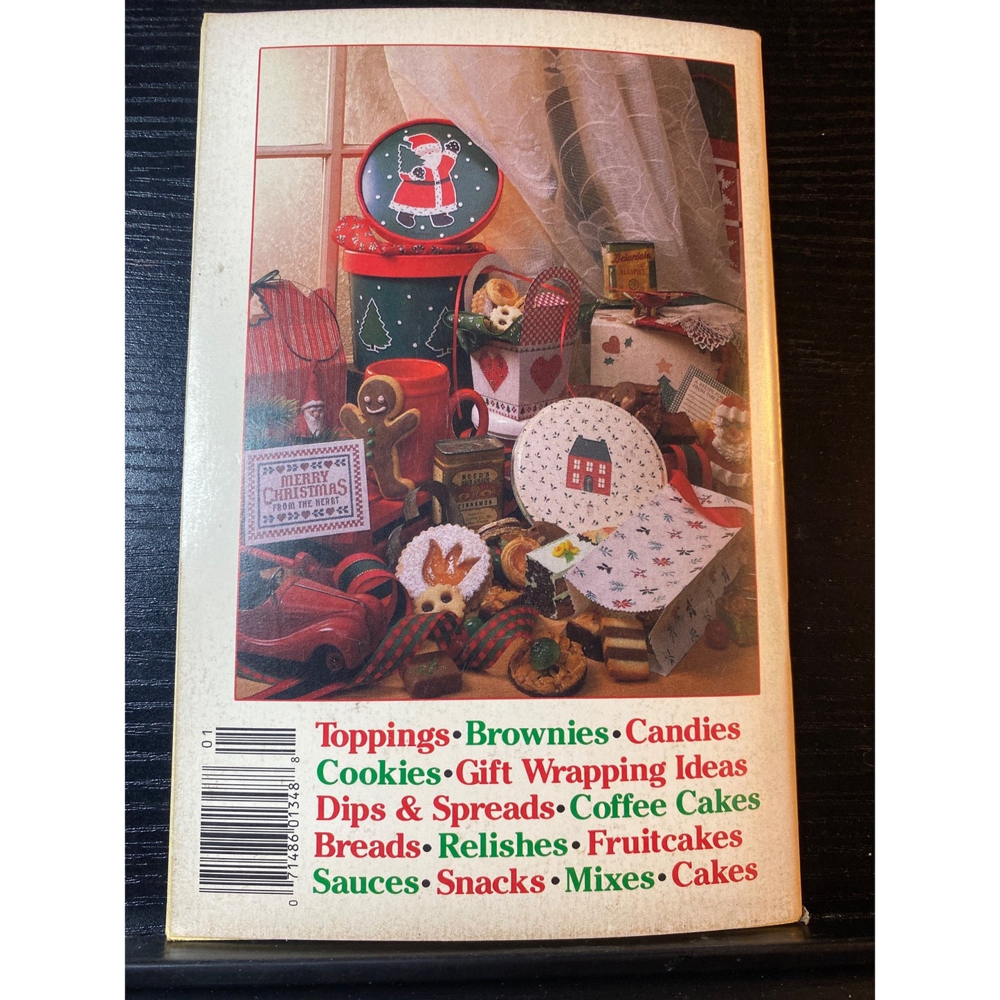 Country Kitchen Christmas Holiday Cookbook Booklet 1989 Cookies Cakes & Gifts