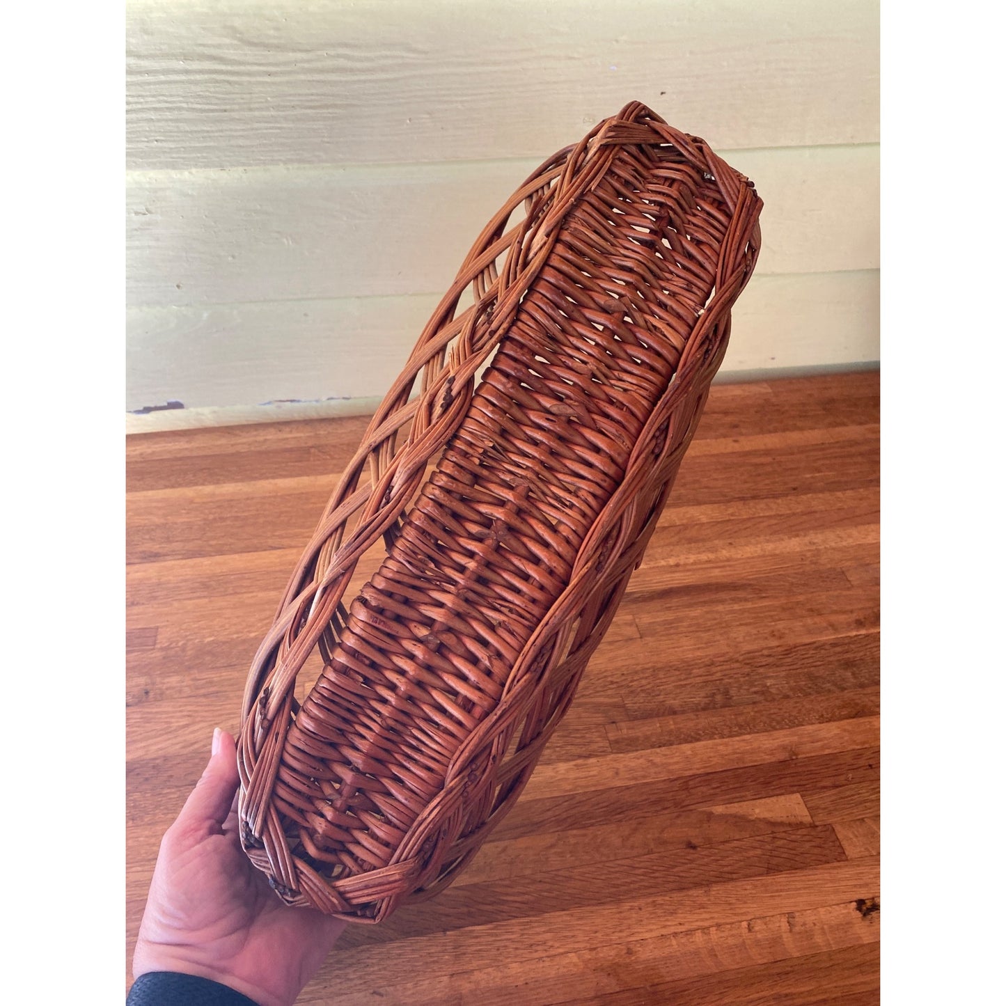 French Baguette Wicker Woven Bread Basket - 16" Long Oval Design For Rustic Decor Or Serving