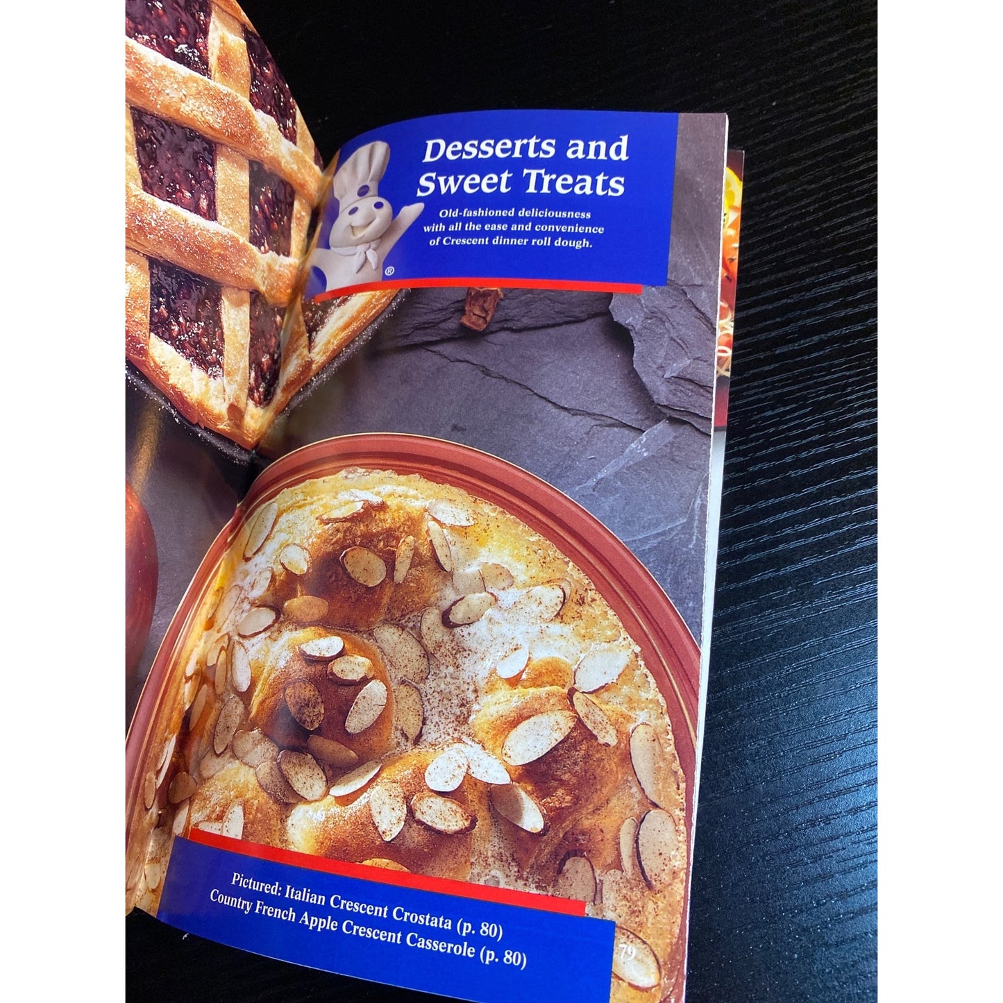 Pillsbury Creative Crescents Recipe Booket 1995 Appetizers Main Dishes Desserts